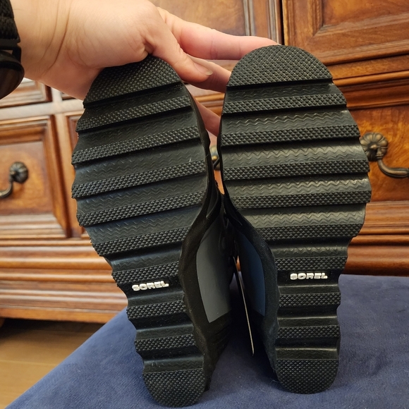 Sorel Joan of Arctic Mid Wedge Boots - Picture 6 of 16